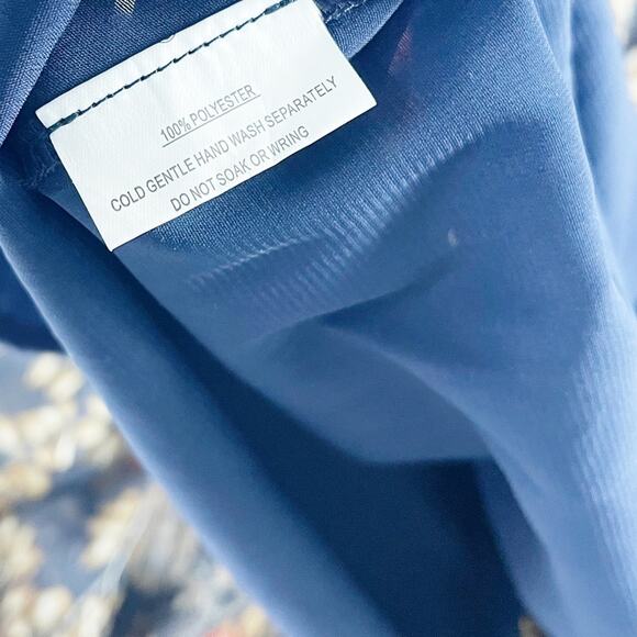 Angel Bibi Floral Ruffle Open Back Dress Size Medium - Picture 4 of 4